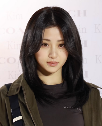 Huh Yun-jin